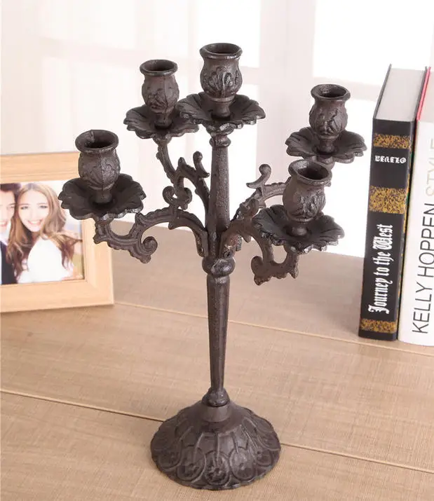 Carved Candle Holders Retro European Style Metal Wedding Ornaments Wrought Iron Chandelier Bougeoir Home Decoration ED50ZT
Carved Candle Holders Retro European Style Metal Wedding Ornaments Wrought Iron Chandelier Bougeoir Home Decoration ED50ZT