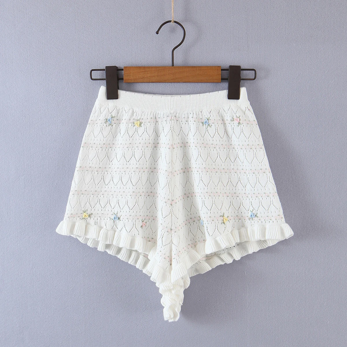 Knitted sweater women vintage floral cardigan 2021 summer 3 piece sets womens outfits sexy crop top high waisted shorts white
Knitted sweater women vintage floral cardigan 2021 summer 3 piece sets womens outfits sexy crop top high waisted shorts white