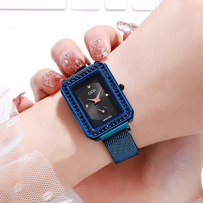Hot Sale Fashion Rectangle Women Watches With Rhinestone Retro Diamond Ladies Watch Luxury Brand Watch Women Quartz
Hot Sale Fashion Rectangle Women Watches With Rhinestone Retro Diamond Ladies Watch Luxury Brand Watch Women Quartz