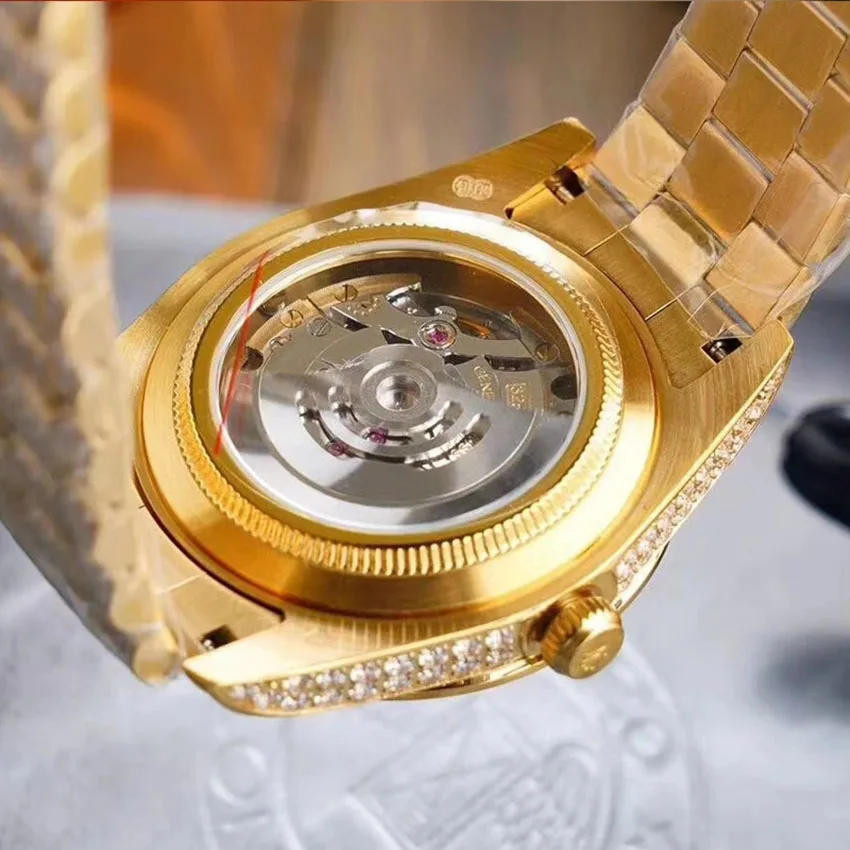 Hot Selling Iced out Watch 18K Gold Date-just- Full Diamonds Bezel Sapphire Glass Automatic Winding ETA Noob 3255 Movement 1: 1
Hot Selling Iced out Watch 18K Gold Date-just- Full Diamonds Bezel Sapphire Glass Automatic Winding ETA Noob 3255 Movement 1: 1