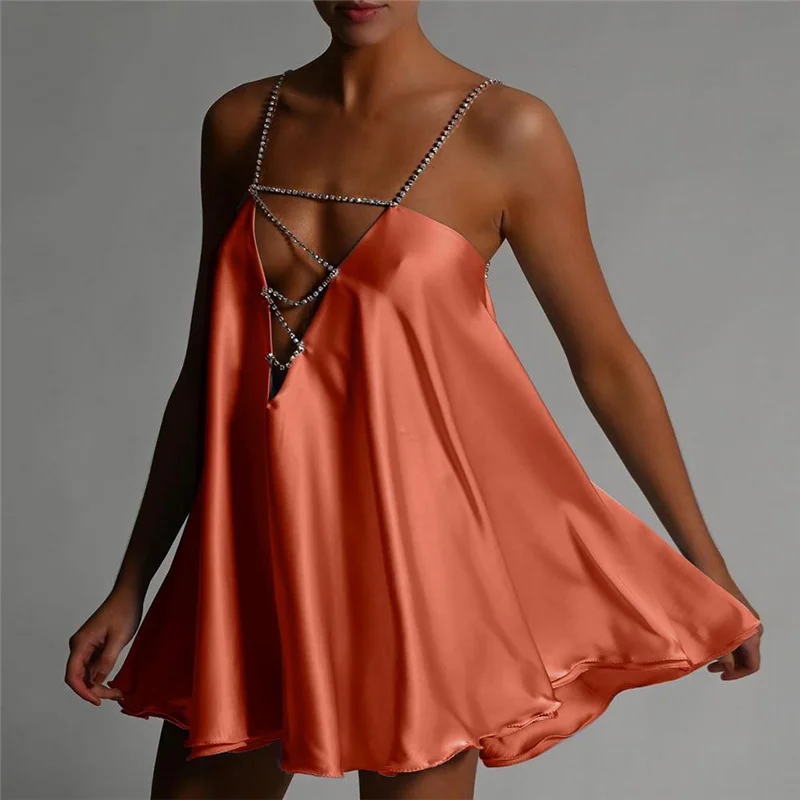 wsevypo Women’s Chain Suspender Short Dress Fashion Solid Hollow V-neck A-line Mini Flared Dress Party Club Backless Vestidos
wsevypo Women’s Chain Suspender Short Dress Fashion Solid Hollow V-neck A-line Mini Flared Dress Party Club Backless Vestidos