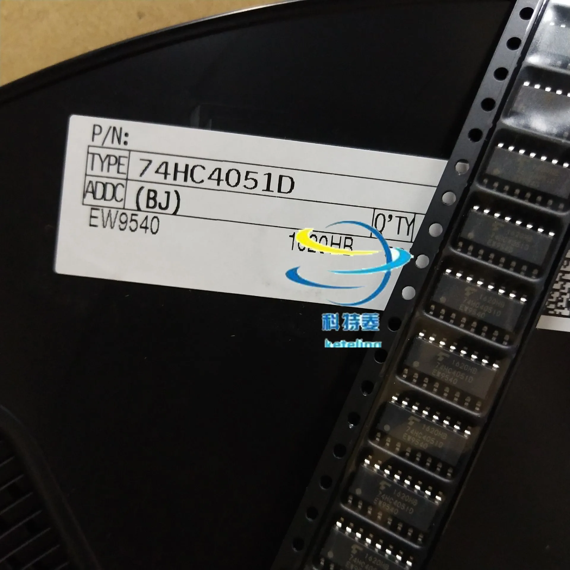 Бесплатная доставка, патч чип 74HC4051D, аналоговый мультиплексор/разветвитель сигнала SOP16 
Бесплатная доставка, патч чип 74HC4051D, аналоговый мультиплексор/разветвитель сигнала SOP16