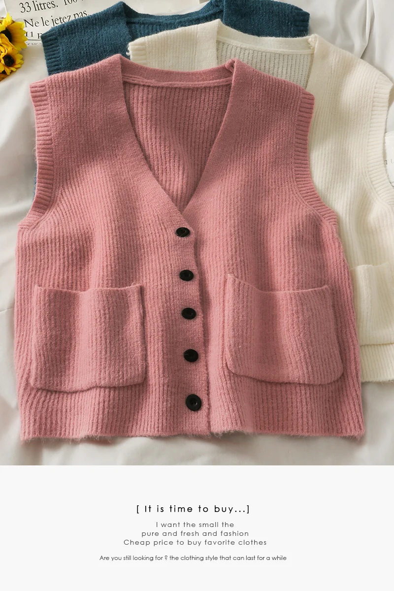 New single-breasted solid color vest autumn port style retro V-neck sleeveless large pockets solid color sweater vest women 
New single-breasted solid color vest autumn port style retro V-neck sleeveless large pockets solid color sweater vest women