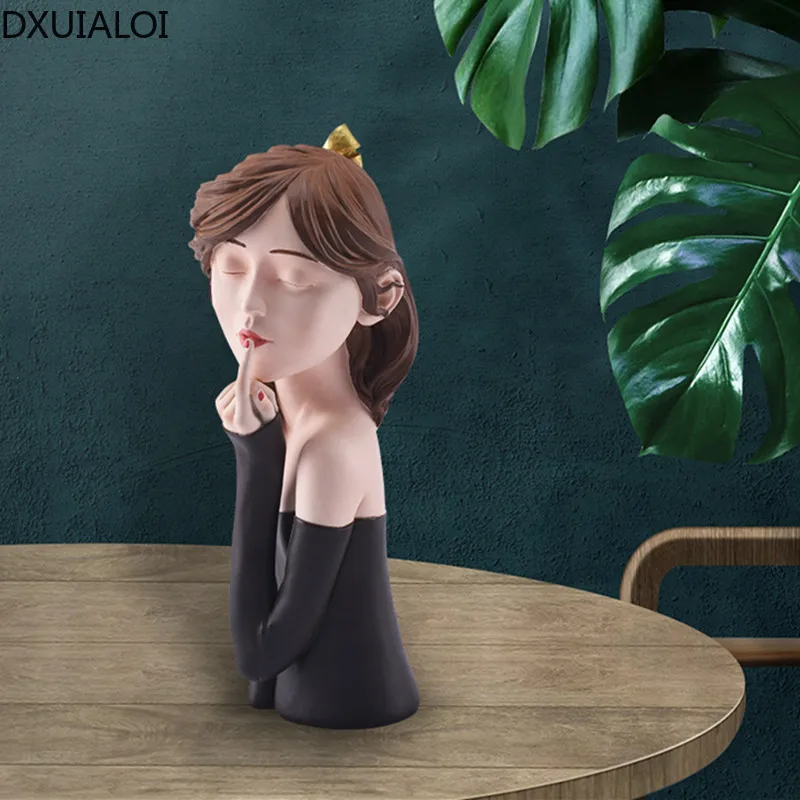Nordic Creative Girl Statue Decoration Resin Crafts Housewarming Gift Home Living Room Desktop Bedroom Entrance Decoration
Nordic Creative Girl Statue Decoration Resin Crafts Housewarming Gift Home Living Room Desktop Bedroom Entrance Decoration