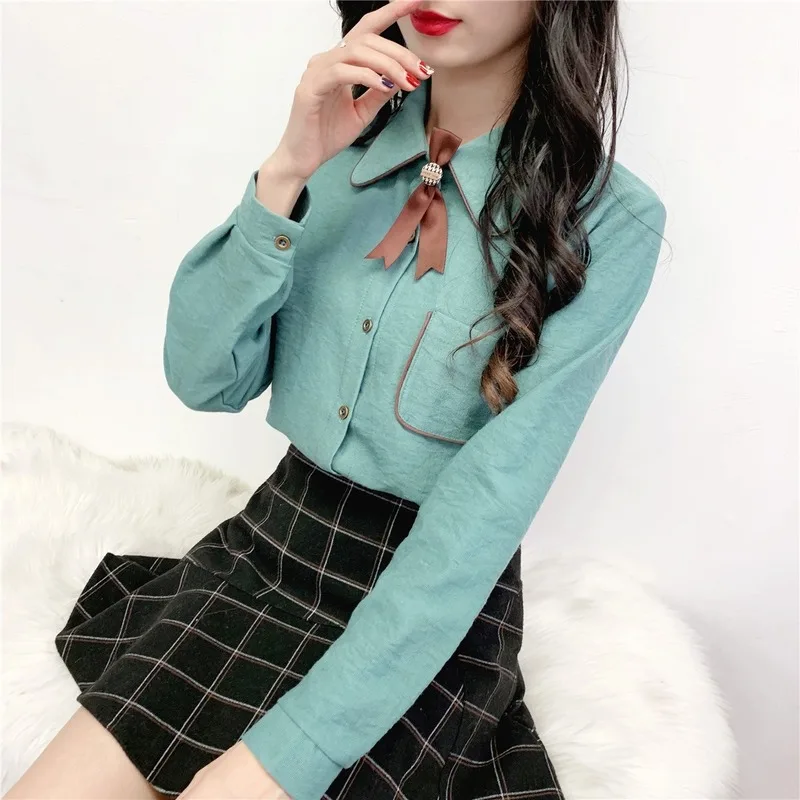 Shirts Women Spring and Autumn New Style Korean-style Corduroy Long-sleeved Shirts Womens Fashion Casual Loose Tops
Shirts Women Spring and Autumn New Style Korean-style Corduroy Long-sleeved Shirts Womens Fashion Casual Loose Tops