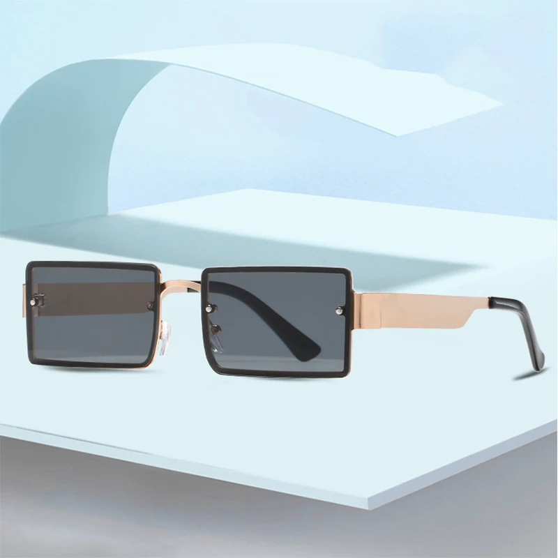 Солнцезащитные очки унисекс, модные элегантные маленькие квадратные солнечные очки в стиле ретро, с градиентом, для вождения и вечерние
Солнцезащитные очки унисекс, модные элегантные маленькие квадратные солнечные очки в стиле ретро, с градиентом, для вождения и вечерние