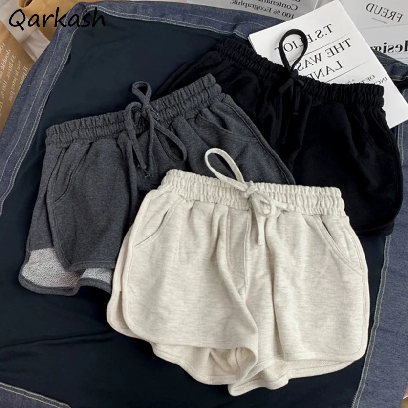 Shorts Women Casual Basic Summer Students Daily Korean Style 4 Colors Elastic Waist Classic Ladies Fitness Popular Clothing Ins 
Shorts Women Casual Basic Summer Students Daily Korean Style 4 Colors Elastic Waist Classic Ladies Fitness Popular Clothing Ins