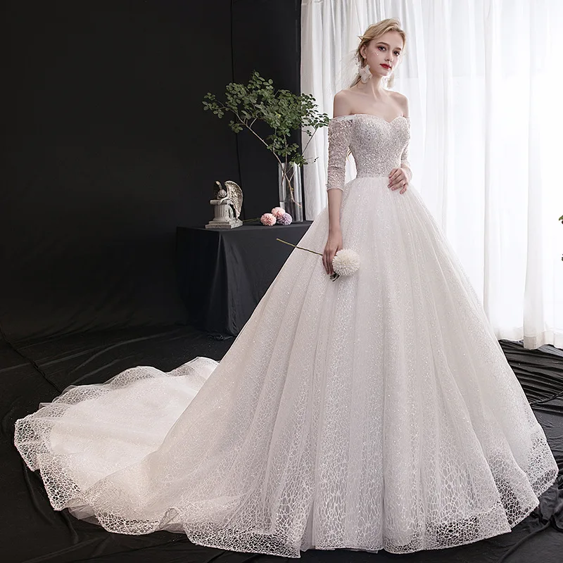 New Princess Wedding Dresses Long Sleevse Luxury White Shiny Lace Bead Off Shoulder Boat Neck Bride Gowns Royal Train Plus Size
New Princess Wedding Dresses Long Sleevse Luxury White Shiny Lace Bead Off Shoulder Boat Neck Bride Gowns Royal Train Plus Size