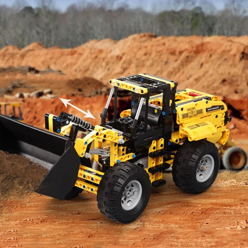 2.4G RC Bulldozer Excavator Forklift Building Blocks Engineering Truck Technic DIY Assemble RC Truck for Kids 
2.4G RC Bulldozer Excavator Forklift Building Blocks Engineering Truck Technic DIY Assemble RC Truck for Kids