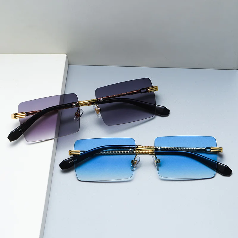 Солнцезащитные очки JackJad женские, винтажные классические, прямоугольной формы, без оправы, с градиентом, в металлической оправе, роскошные б... 
Солнцезащитные очки JackJad женские, винтажные классические, прямоугольной формы, без оправы, с градиентом, в металлической оправе, роскошные б...