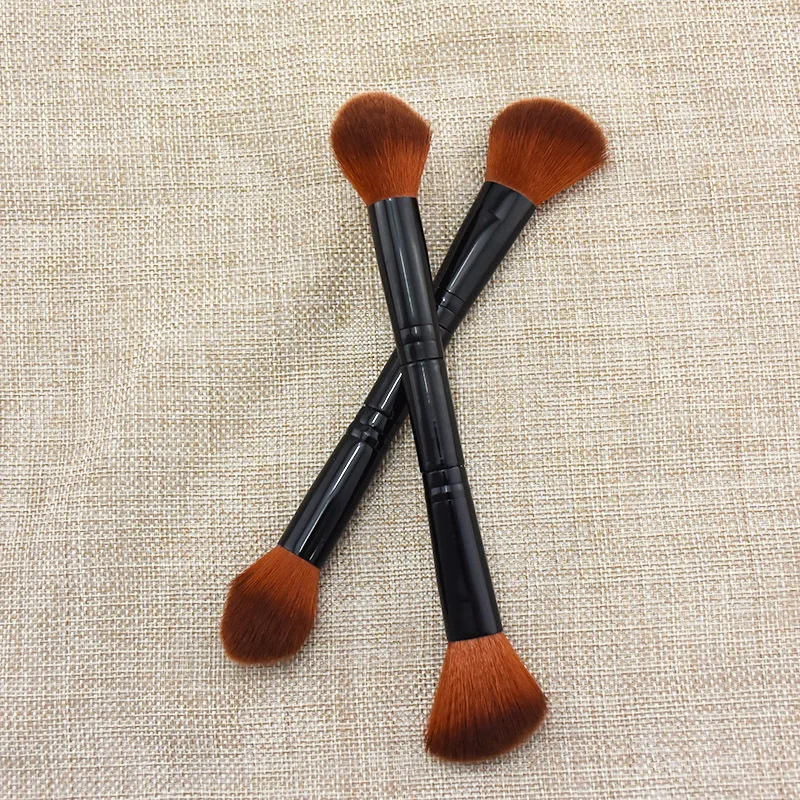 Single Double-headed Makeup Brush Blush Brush Highlighter Brush Facial Detail Brush, Soft And Easy To Apply Makeup Tools
Single Double-headed Makeup Brush Blush Brush Highlighter Brush Facial Detail Brush, Soft And Easy To Apply Makeup Tools