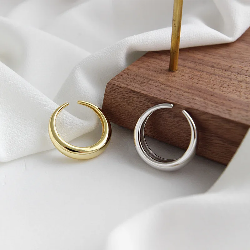 YAOLOGE 925 Sterling Silver Ladies Engagement Rings Simple Geometric Arc Open Rings Fashion Jewelry Gift Adjustable
YAOLOGE 925 Sterling Silver Ladies Engagement Rings Simple Geometric Arc Open Rings Fashion Jewelry Gift Adjustable