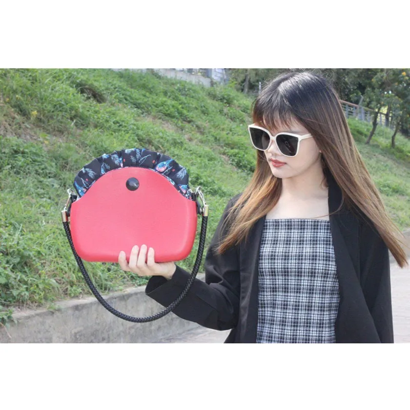 Summer Sailor Moon Ladies Handbag Black Shape Chain Shoulder Bag EVA Silicone Women Messenger Crossbody Small Bag 2021
Summer Sailor Moon Ladies Handbag Black Shape Chain Shoulder Bag EVA Silicone Women Messenger Crossbody Small Bag 2021
