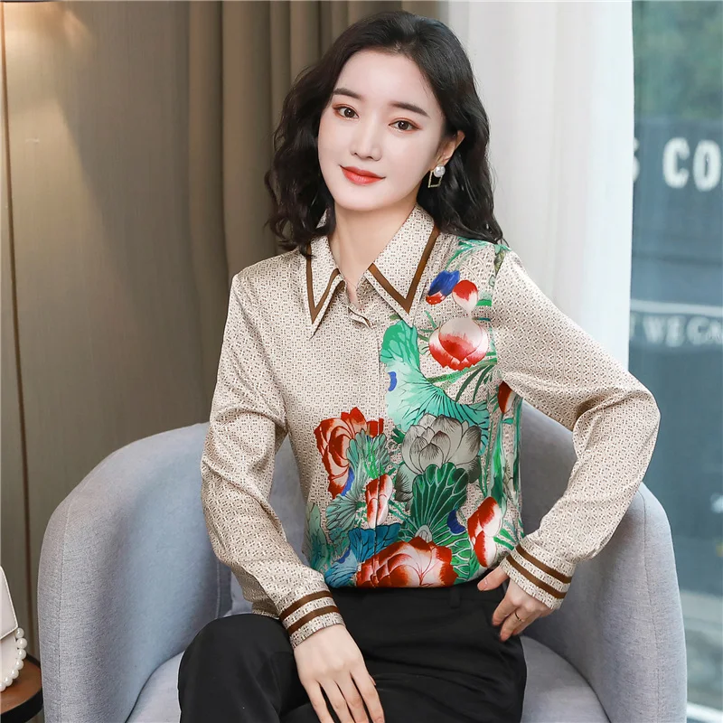 Women's blouses Loose Blouse Retro Printing Tops Women Shirts The New Fashion Casual Lapel Wire Button
Women's blouses Loose Blouse Retro Printing Tops Women Shirts The New Fashion Casual Lapel Wire Button