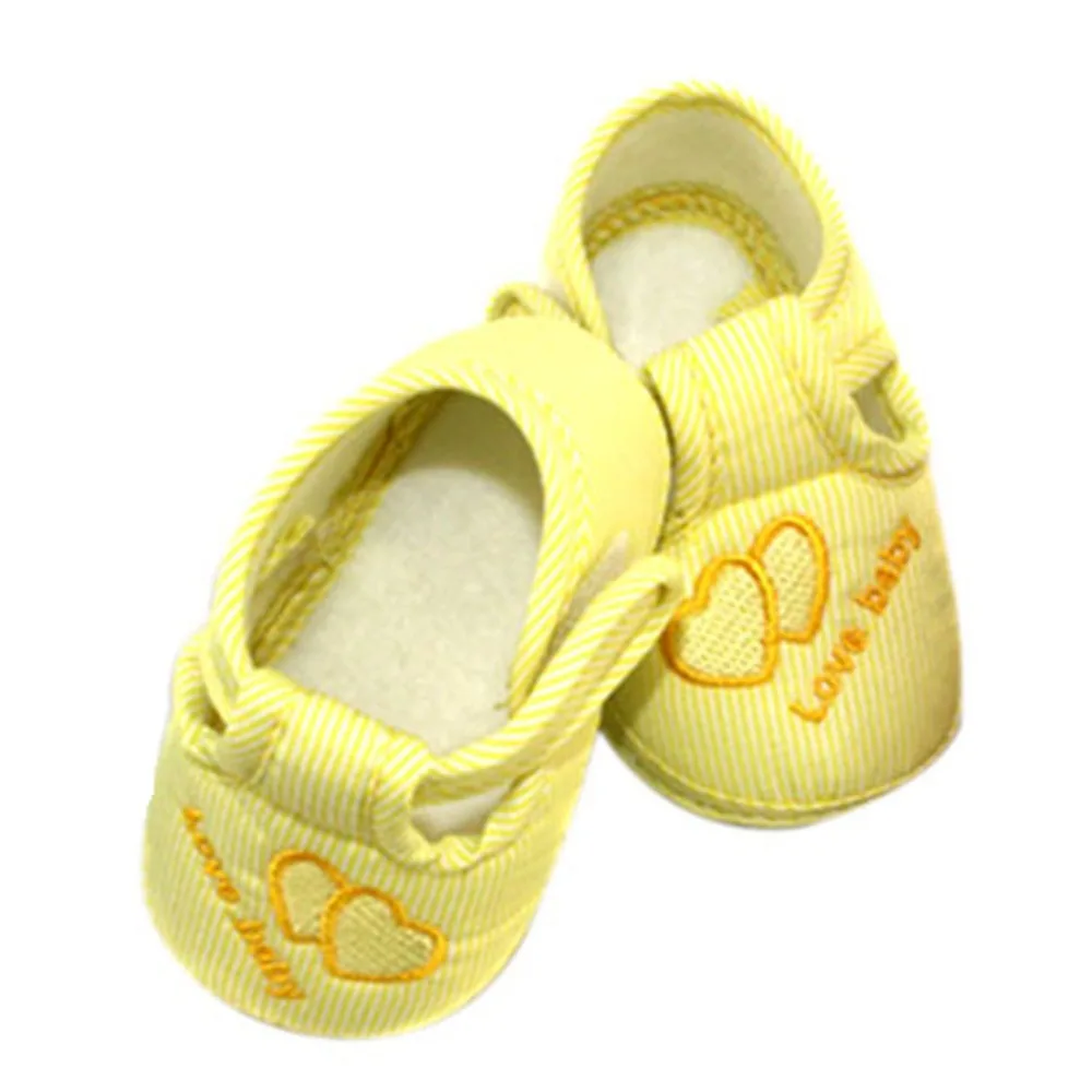 Lovely Baby Shoes Infant Skid-proof Soft Sole Cotton First Walkers Newborn Prewalker 3 Colors 1
Lovely Baby Shoes Infant Skid-proof Soft Sole Cotton First Walkers Newborn Prewalker 3 Colors 1