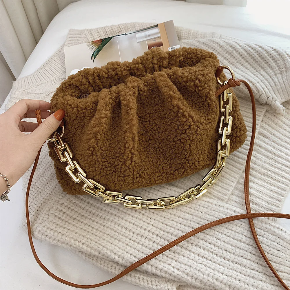 Women Handbags Designer Shoulder Bag Luxury Plush Messenger Bag Large Capacity Totes Lady Buckets Bag 2020 Trend
Women Handbags Designer Shoulder Bag Luxury Plush Messenger Bag Large Capacity Totes Lady Buckets Bag 2020 Trend