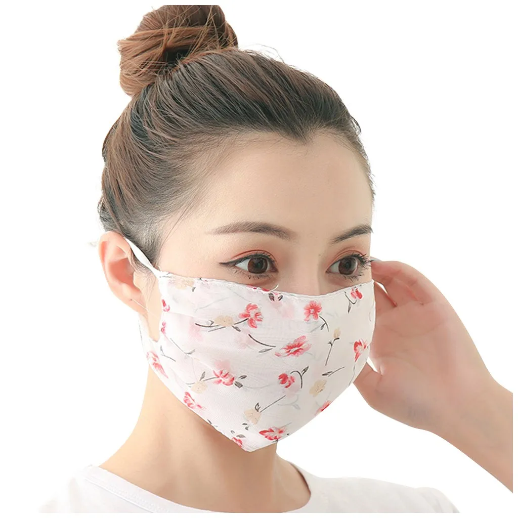 1PCS Chiffon No-disposable Face Mask Fashion Mouth Mask Adult Print Windproof Mouth Cover Mouth Mask With Design Masque Mariage
1PCS Chiffon No-disposable Face Mask Fashion Mouth Mask Adult Print Windproof Mouth Cover Mouth Mask With Design Masque Mariage