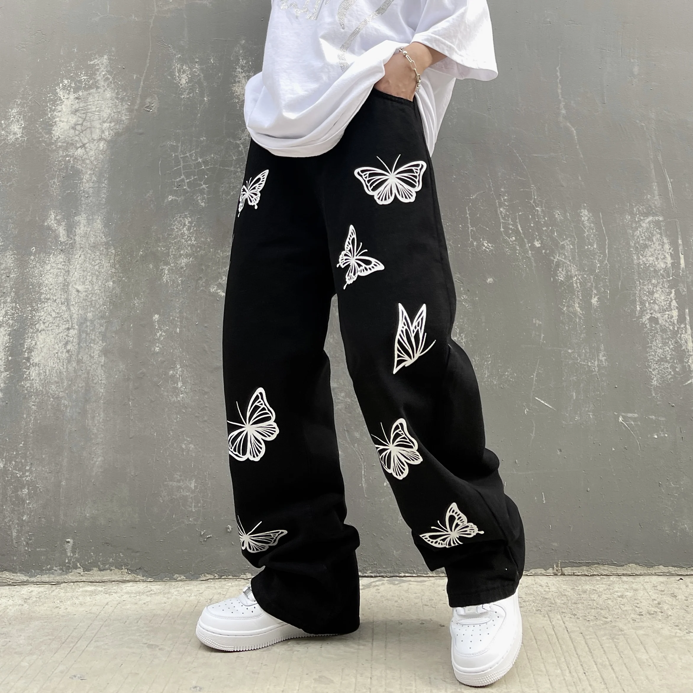 Black baggy jeans female butterfly print aesthetic denim pants fashion high waist straight long pants women streetwear 2021
Black baggy jeans female butterfly print aesthetic denim pants fashion high waist straight long pants women streetwear 2021