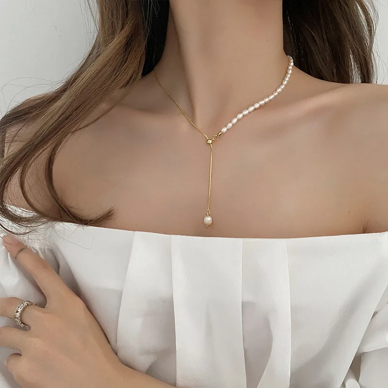 European and American Metal Women Pendant Splicing Chain Pearl Necklace For Woman 2021 Party Sexy Girl's Clavicle Chain
European and American Metal Women Pendant Splicing Chain Pearl Necklace For Woman 2021 Party Sexy Girl's Clavicle Chain