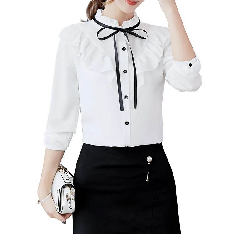 In the fall of the new 2018 lady shirt collar sweet lady bowknot cardigan female shirts
In the fall of the new 2018 lady shirt collar sweet lady bowknot cardigan female shirts