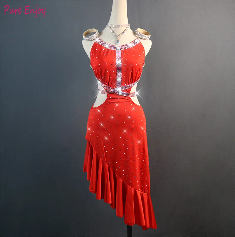 Latin Dance Dress Women Red Dance Dress Full Rhinestone Singer Dancer Professional Competitive Latin dance Dress Costumes
Latin Dance Dress Women Red Dance Dress Full Rhinestone Singer Dancer Professional Competitive Latin dance Dress Costumes