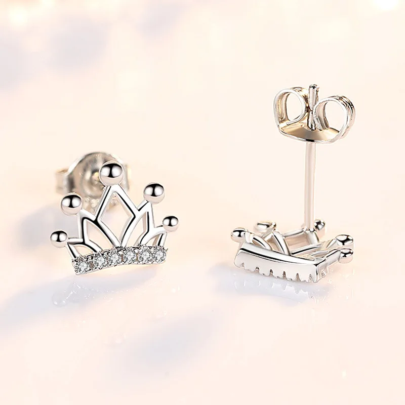 New Arrival 925 Sterling Silver Fashion Crystal Crown Female Wedding Gift Ladies`stud Earrings Jewelry Wholesale No Fade Women
New Arrival 925 Sterling Silver Fashion Crystal Crown Female Wedding Gift Ladies`stud Earrings Jewelry Wholesale No Fade Women