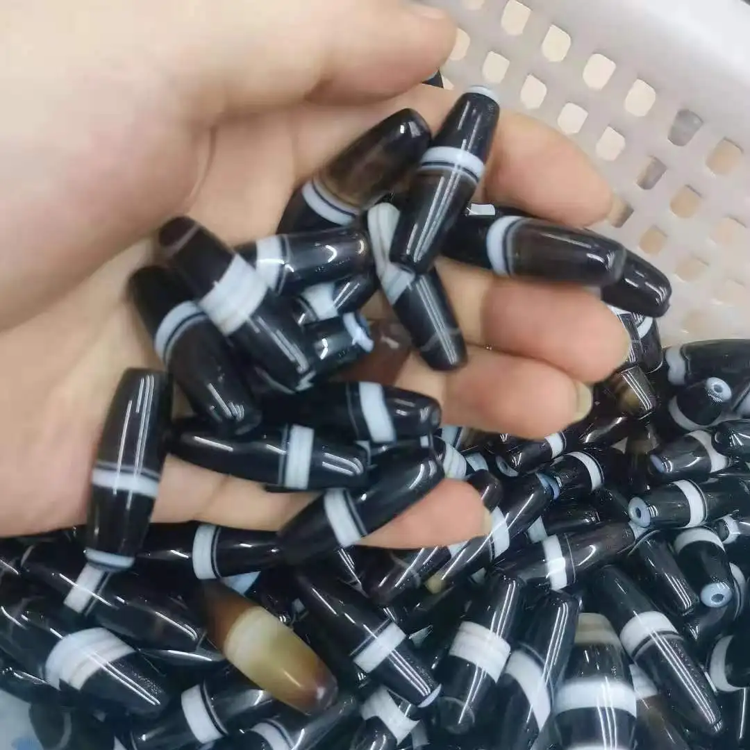 1pcs/lot rare wide white stripe one-line black agate beads natural dzi kraaltjes bedeltjes kraaltjes voor sieraden maken perline
1pcs/lot rare wide white stripe one-line black agate beads natural dzi kraaltjes bedeltjes kraaltjes voor sieraden maken perline