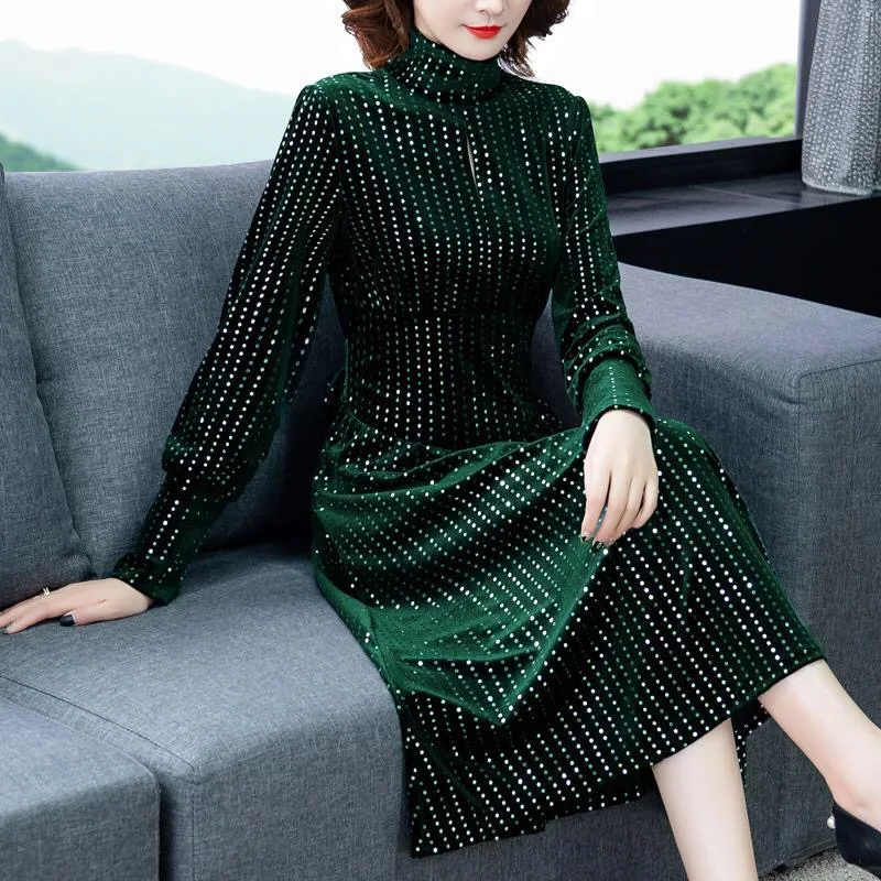 2020 Spring Autumn Womens Turtleneck Dot Glitters Green Long Velour Dress , Slim Elegant 3xl Velvet Dresses for Woman Clothes
2020 Spring Autumn Womens Turtleneck Dot Glitters Green Long Velour Dress , Slim Elegant 3xl Velvet Dresses for Woman Clothes