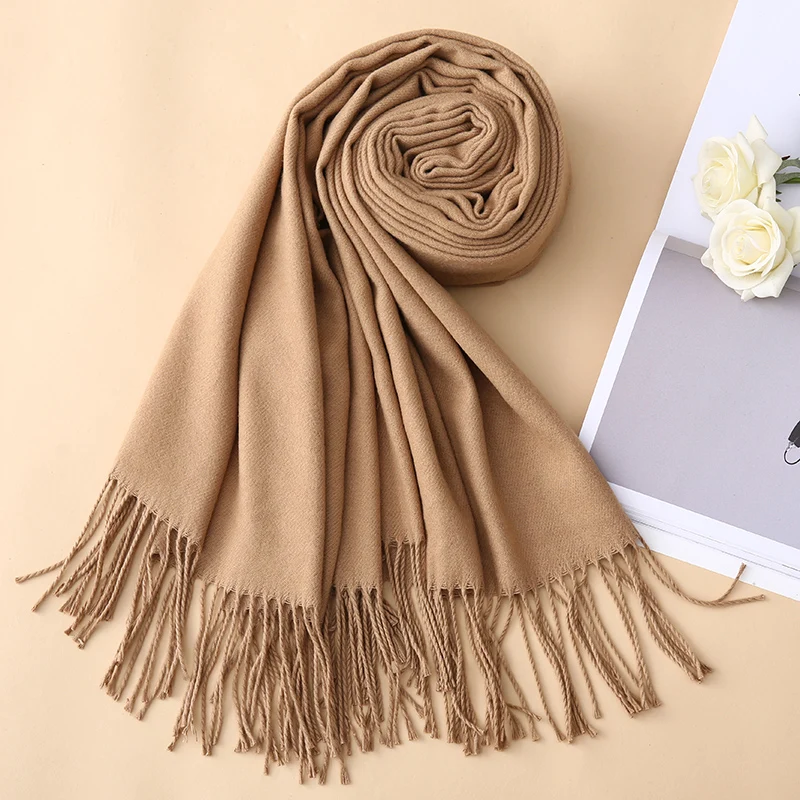 Женский шарф 2020, зимний и осенний шарф, роскошный и высококачественный однотонный искусственный кашемир, теплый и удобный, Женский палантин
Женский шарф 2020, зимний и осенний шарф, роскошный и высококачественный однотонный искусственный кашемир, теплый и удобный, Женский палантин