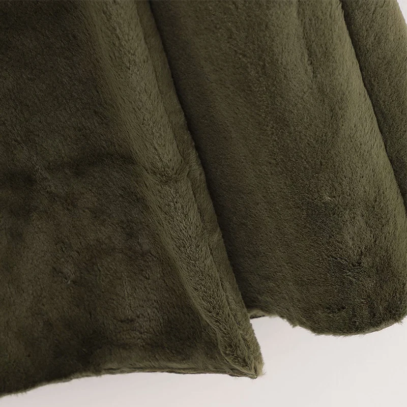 Women Winter Warm Overcoat Outerwear 2020 Wool Blends Fake fur Solid Double Breasted Female Office Lady Casual Coats Clothes
Women Winter Warm Overcoat Outerwear 2020 Wool Blends Fake fur Solid Double Breasted Female Office Lady Casual Coats Clothes