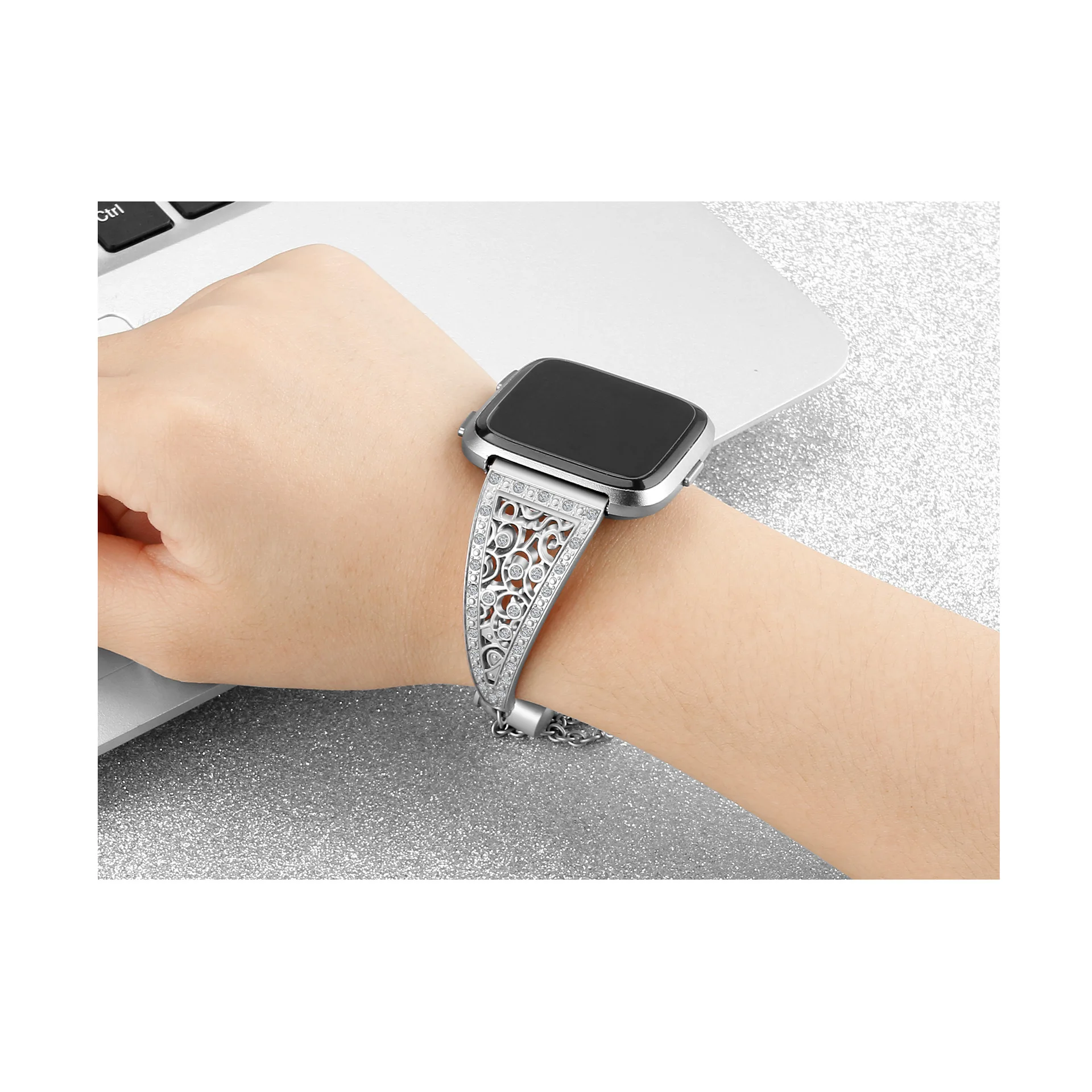 Stainless Steel Strap Fashion Replacement Rhinestone Metal Watch Band Wrist Strap For Fitbit Versa Smart Watch Bracelet Straps
Stainless Steel Strap Fashion Replacement Rhinestone Metal Watch Band Wrist Strap For Fitbit Versa Smart Watch Bracelet Straps