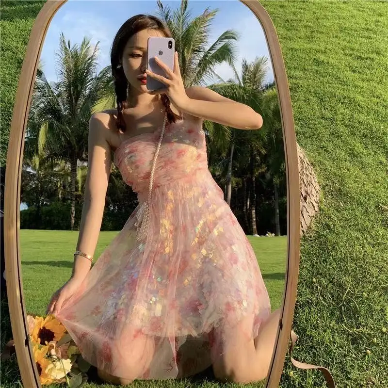 2021 Japanese Summer Rainbow Sequined Dress Women Sexy Backless Pink Holiday Dress Sleeveless Mesh Sundress Retro Lolita Dresses
2021 Japanese Summer Rainbow Sequined Dress Women Sexy Backless Pink Holiday Dress Sleeveless Mesh Sundress Retro Lolita Dresses