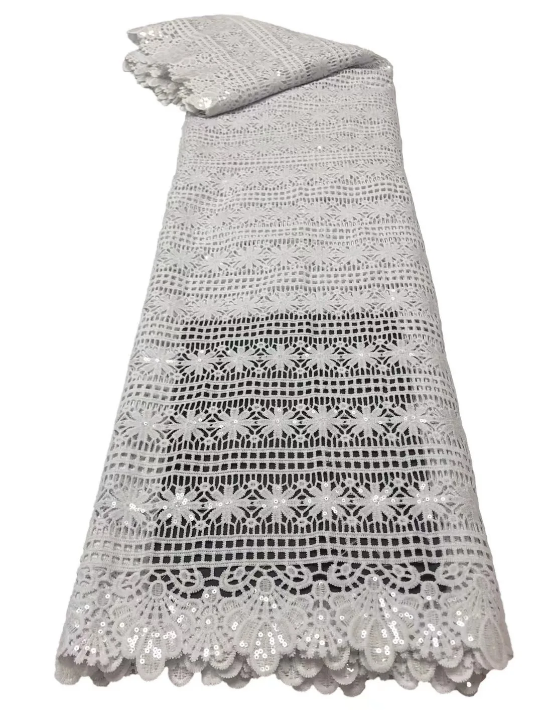 Pure White Nigerian Lace Fabrics 2021 High Quality Cord Lace African Guipure Lace Fabric Sequins Lace Fabric For Party Sewing
Pure White Nigerian Lace Fabrics 2021 High Quality Cord Lace African Guipure Lace Fabric Sequins Lace Fabric For Party Sewing