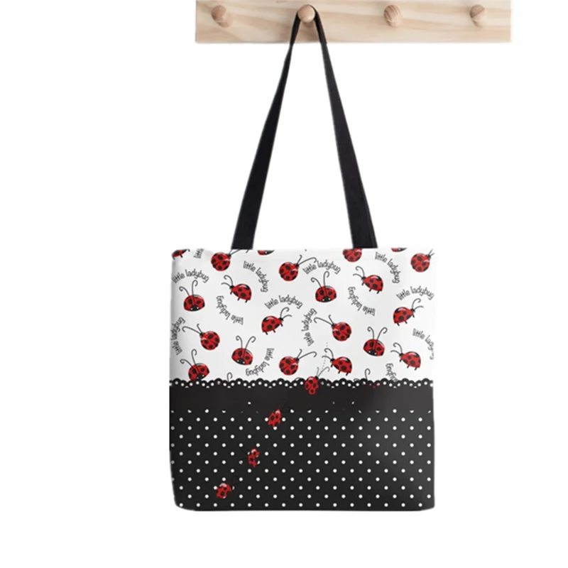 2021 Shopper Ladybug Entwined Printed Tote Bag women Harajuku shopper handbag girl Shoulder shopping bag Lady Canvas Bag
2021 Shopper Ladybug Entwined Printed Tote Bag women Harajuku shopper handbag girl Shoulder shopping bag Lady Canvas Bag
