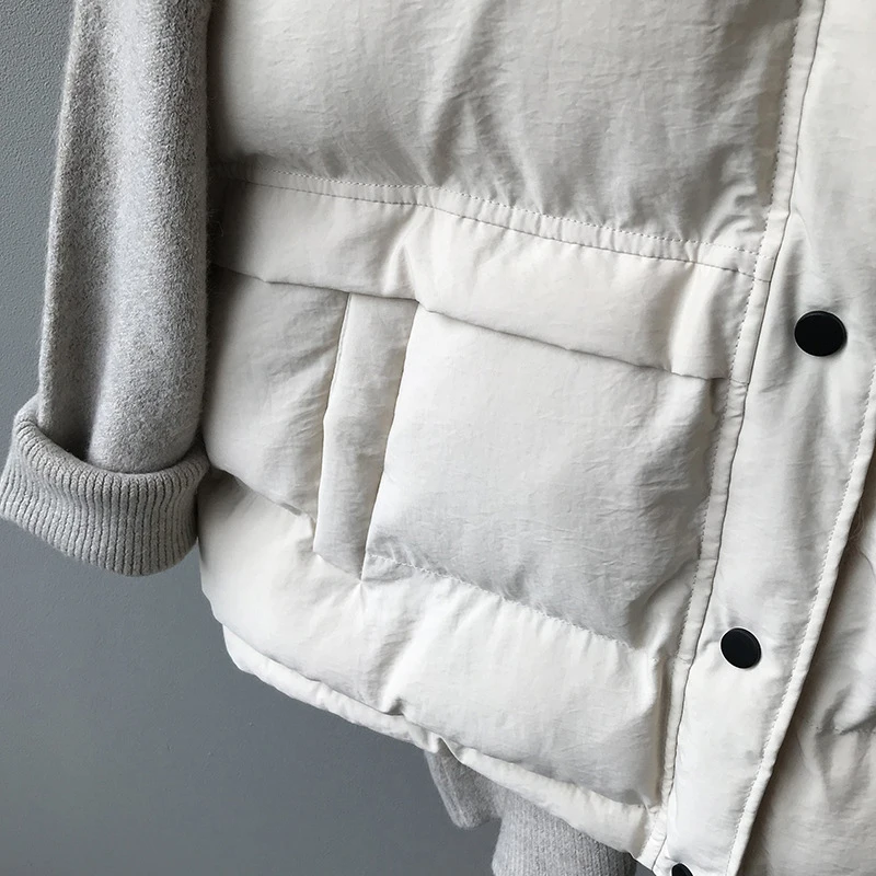 EORUTCIZ 2020 Winter Oversize Thick Warm Vest Women Coat Sleeveless Jacket Vintage Waistcoat Autumn Casual Pocket Parka LM1049
EORUTCIZ 2020 Winter Oversize Thick Warm Vest Women Coat Sleeveless Jacket Vintage Waistcoat Autumn Casual Pocket Parka LM1049