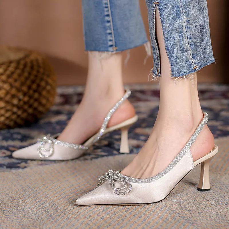 MEMUNIA 2021 New Arrive Party Wedding Shoes Women Pumps Silk Bowknot Elegant Slingback thin heels Single Shoes Women Black
MEMUNIA 2021 New Arrive Party Wedding Shoes Women Pumps Silk Bowknot Elegant Slingback thin heels Single Shoes Women Black