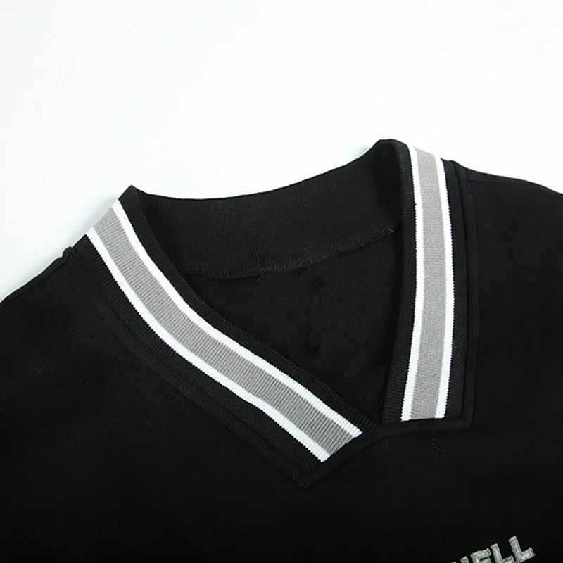 Mens Letter Embroidery Sweatshirt Long Sleeve Oversize Pullover Men Hoodie Autumn Male Harajuku Cotton Couple Baseball Tops
Mens Letter Embroidery Sweatshirt Long Sleeve Oversize Pullover Men Hoodie Autumn Male Harajuku Cotton Couple Baseball Tops
