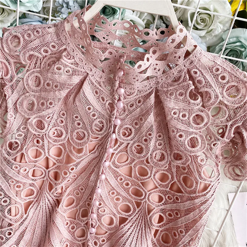 Court Style Sexy Hollow Out Crochet Lace Shirt Tops Summer Runway Women Single-Breasted Petal Sleeve Black White Pink Blouses
Court Style Sexy Hollow Out Crochet Lace Shirt Tops Summer Runway Women Single-Breasted Petal Sleeve Black White Pink Blouses