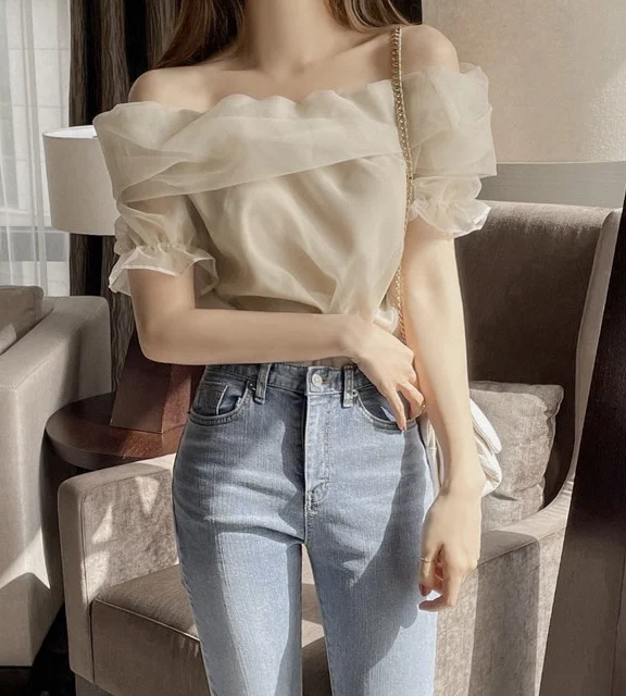 Korejpaa Women Shirts 2021 Summer Korean Chic Gentle Fairy-Like One-Neck Strapless Slim-Fit Solid Color Puff Sleeve Tulle Blouse
Korejpaa Women Shirts 2021 Summer Korean Chic Gentle Fairy-Like One-Neck Strapless Slim-Fit Solid Color Puff Sleeve Tulle Blouse