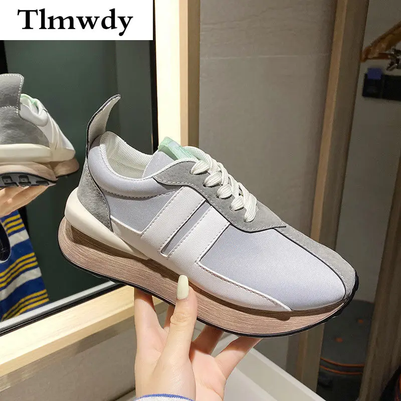 2021 New Women's Shoes Spring Women's Vulcanized Shoes Fashion Color Matching Sneakers Lace-up Comfortable Shallow Casual Shoes
2021 New Women's Shoes Spring Women's Vulcanized Shoes Fashion Color Matching Sneakers Lace-up Comfortable Shallow Casual Shoes