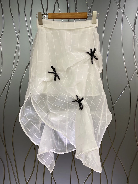2021 new women fashion sexy color matching bow decoration plaid all-match skirt 522
2021 new women fashion sexy color matching bow decoration plaid all-match skirt 522