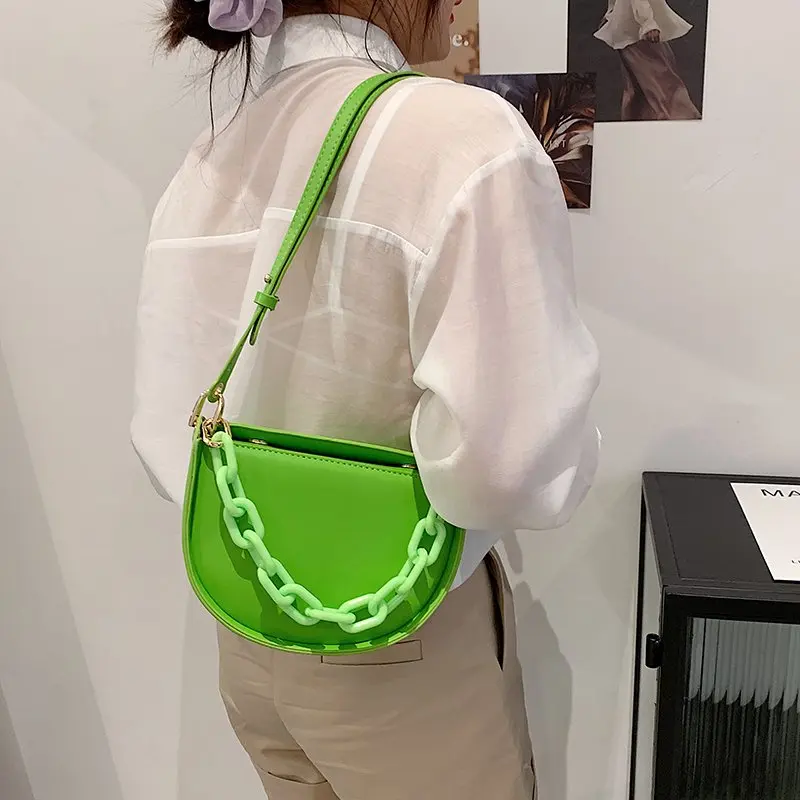 Summer New Retro Underarm Bags Lady Casual Simple Thick Chain Messenger Bag High Quality PU Leather Large Capacity Shoulder Bags
Summer New Retro Underarm Bags Lady Casual Simple Thick Chain Messenger Bag High Quality PU Leather Large Capacity Shoulder Bags