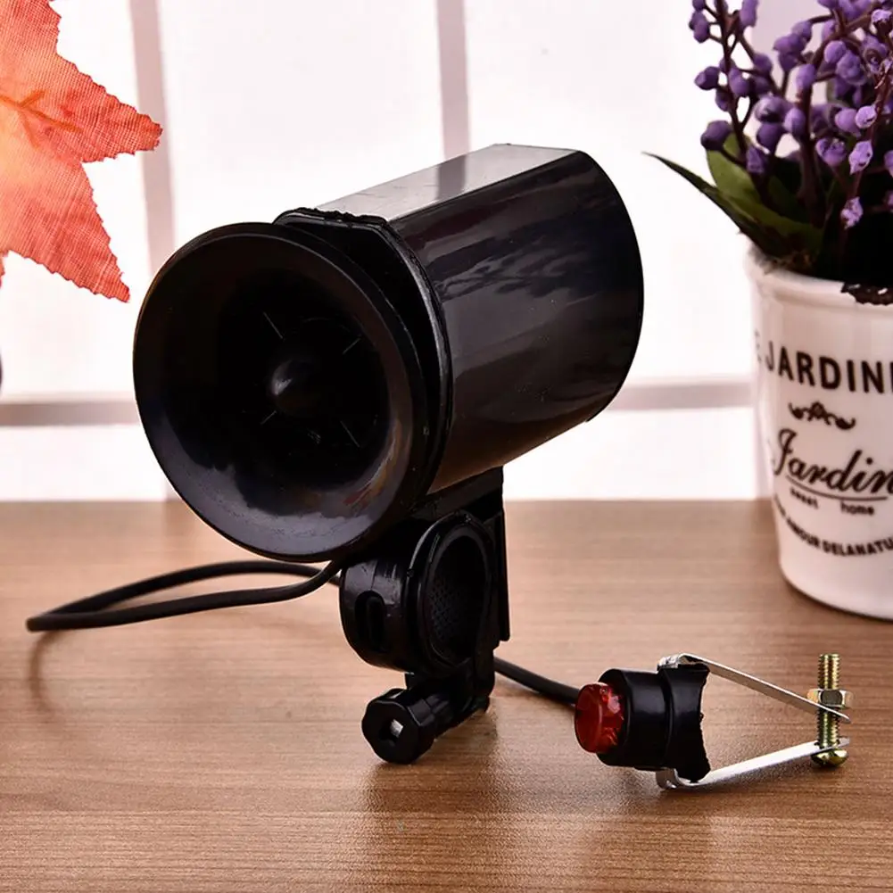 Black High Quality Universal Loud The Bike Horn Bracket Waterproof 9V Battery 90 X 55 X 55mm 6 Different Sounds
Black High Quality Universal Loud The Bike Horn Bracket Waterproof 9V Battery 90 X 55 X 55mm 6 Different Sounds