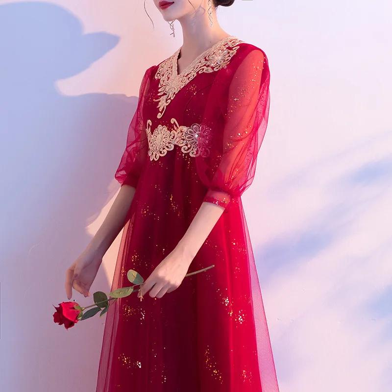 V-neck Red Evening Dress Pregnancy Gold Appliques Plus size Customized A-line Floor-length Three Quarters Formal Dress R1547
V-neck Red Evening Dress Pregnancy Gold Appliques Plus size Customized A-line Floor-length Three Quarters Formal Dress R1547