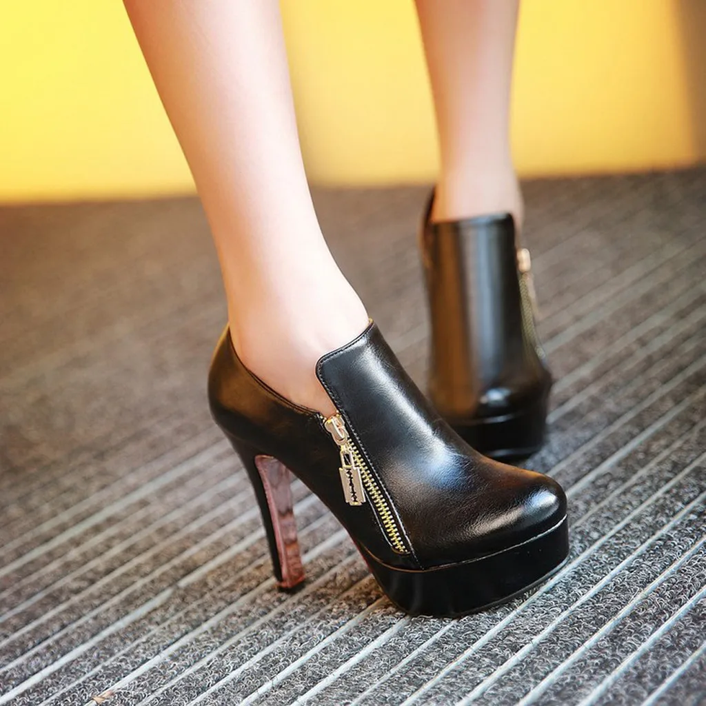 Короткие ботинки женские повседневные Нескользящие туфли на высокой платформе с