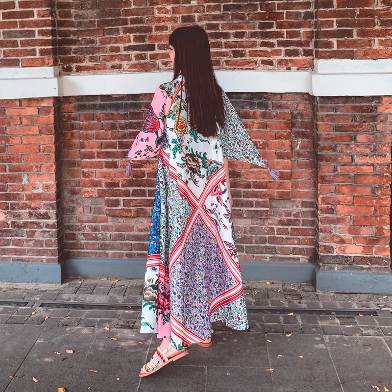 2021 Newest Fashion Designer Runway Bohemia Lady Long Dress Elegant Party Robe Femme Multi Color Vintage Floral Print Maxi Dress
2021 Newest Fashion Designer Runway Bohemia Lady Long Dress Elegant Party Robe Femme Multi Color Vintage Floral Print Maxi Dress