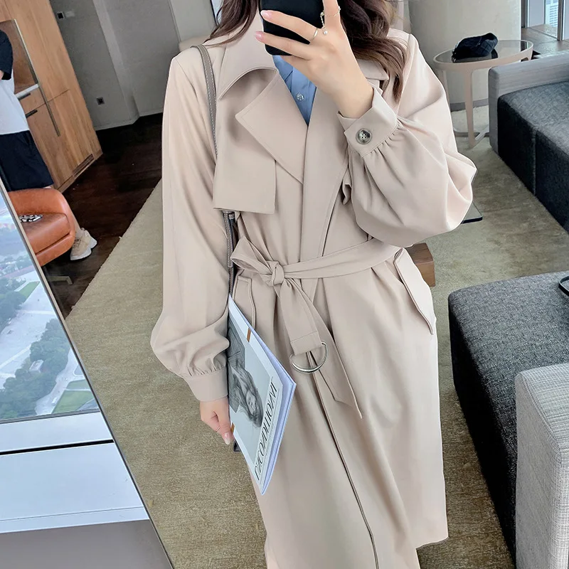 2021 Autumn Women's Jacket Temperament Commuter Fashion Loose and Thin Mid-length Pocket Belt Design XL-4XL Size Windbreaker
2021 Autumn Women's Jacket Temperament Commuter Fashion Loose and Thin Mid-length Pocket Belt Design XL-4XL Size Windbreaker
