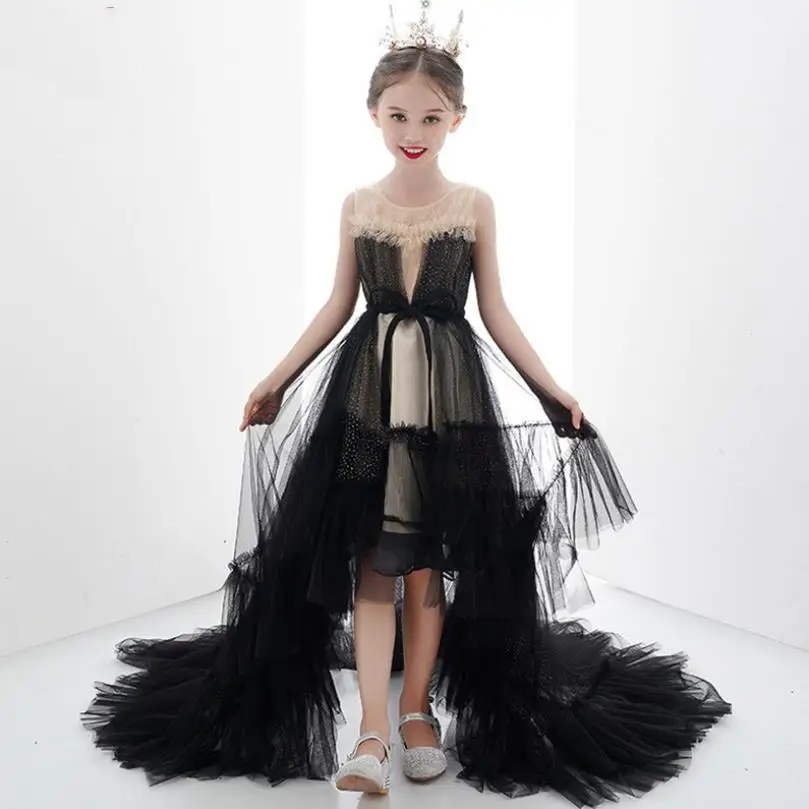 High-end luxury children Catwalk evening dress 2020 New Mesh stitching Trailing gown birthday party dress for girl vestidos L343
High-end luxury children Catwalk evening dress 2020 New Mesh stitching Trailing gown birthday party dress for girl vestidos L343