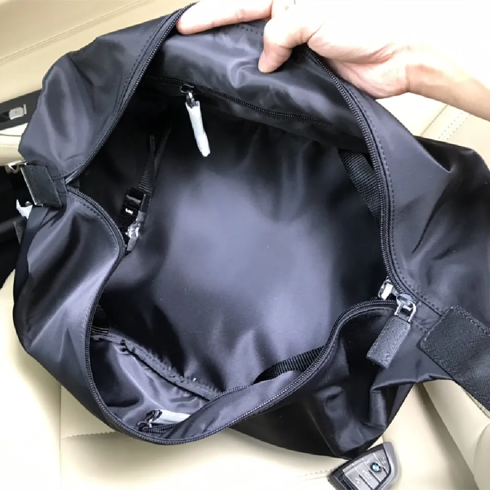 2021 Men's Nylon Buckle Design Multifunctional Casual Backpack29cm
2021 Men's Nylon Buckle Design Multifunctional Casual Backpack29cm