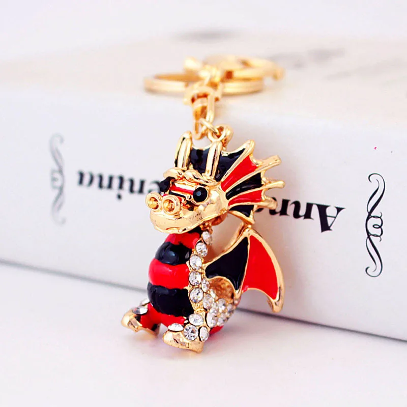 Creative Cartoon Crystal Chinese Dragon Zodiac Key Chain Metal Pendant Men's Key Ring Accessories Small Gift
Creative Cartoon Crystal Chinese Dragon Zodiac Key Chain Metal Pendant Men's Key Ring Accessories Small Gift